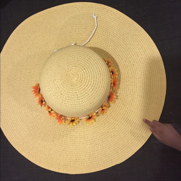 New woman sunflowers 🌻 hat - Picture 3 of 3